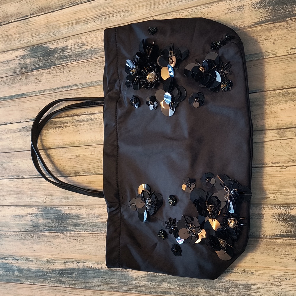 Tory Burch Flower Cluster Tote in Black - Picture 2 of 14